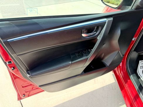 Used 2015 Toyota Corolla S FWD image 17