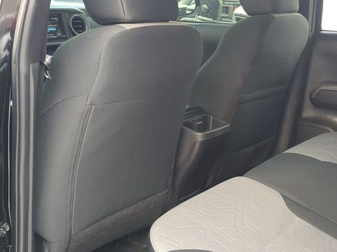 Used 2023 Toyota Tacoma TRD Sport image 21