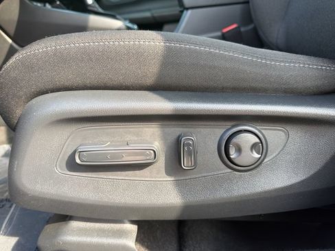 Used 2025 Honda CR-V EX image 26