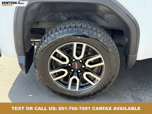 Used 2024 GMC Sierra 1500 AT4 w/ Technology Package AWD/4WD image 14