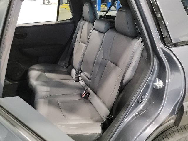 Used 2026 Subaru Outback Limited AWD/4WD image 8