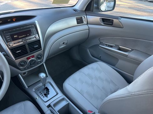 Used 2010 Subaru Forester 2.5X image 17
