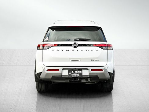 New 2025 Nissan Pathfinder SL w/ SL Premium Package image 5