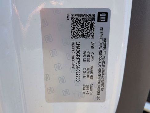 New 2025 Chevrolet Express 3500 w/ Power Convenience Package image 18