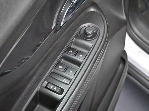 Used 2021 Buick Encore Preferred FWD image 10