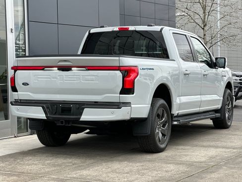 Used 2023 Ford F150 Lightning Lariat w/ Max Trailer Tow Package AWD/4WD image 3
