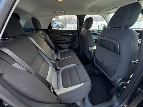 Used 2025 Chevrolet TrailBlazer LT image 14