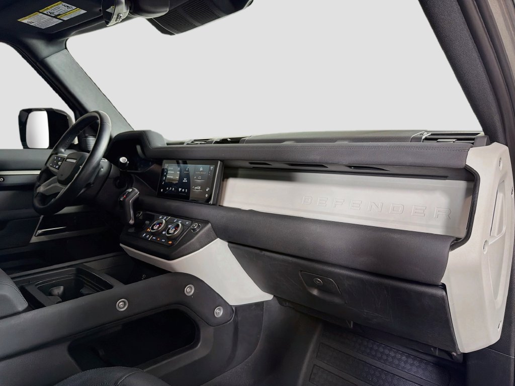 Certified 2023 Land Rover Defender 110 S AWD/4WD image 30