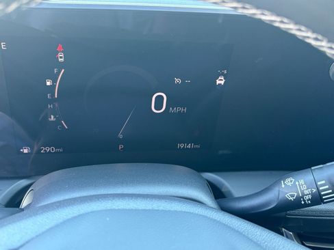 Used 2025 Buick Encore GX Preferred image 39