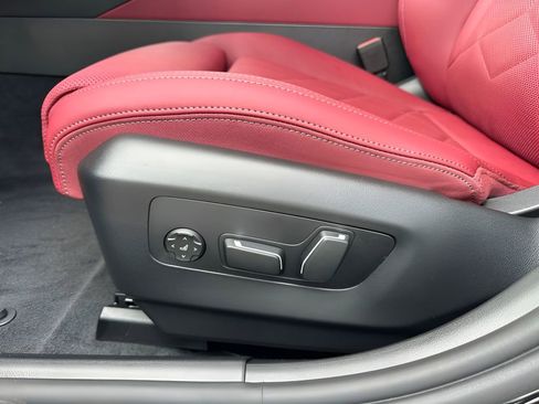 New 2027 BMW 530i RWD image 11