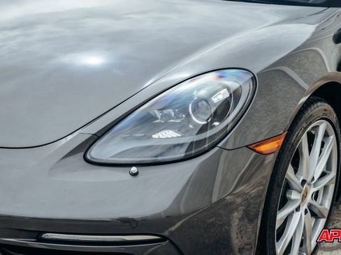 Used 2019 Porsche 718 Cayman image 42