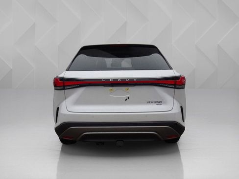 Used 2024 Lexus RX 350 AWD image 4