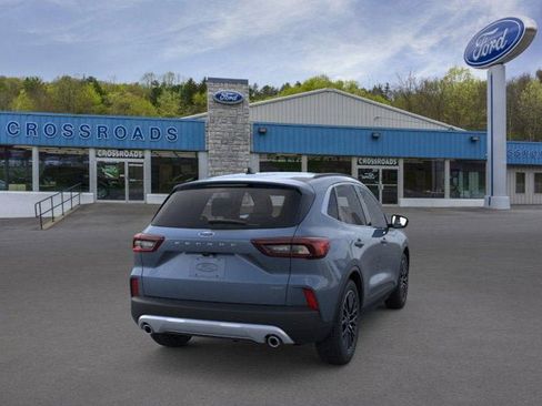 New 2025 Ford Escape SE w/ PHEV Premium Package image 8