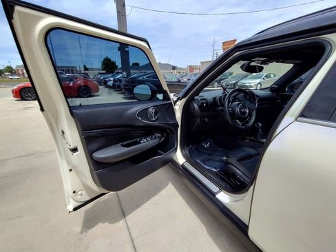 Used 2017 MINI Cooper Clubman S AWD/4WD image 15