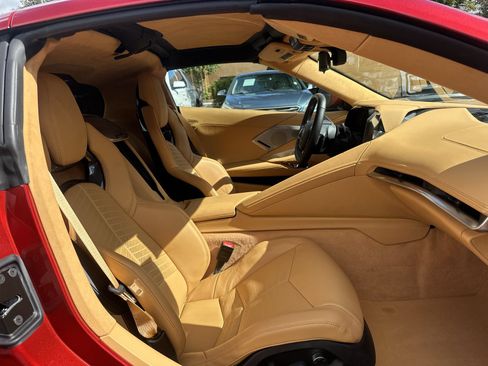 Used 2022 Chevrolet Corvette Stingray Premium Cpe w/ Z51 Performance Package RWD image 22