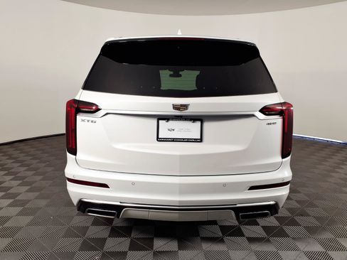 Certified 2024 Cadillac XT6 Premium Luxury FWD image 5