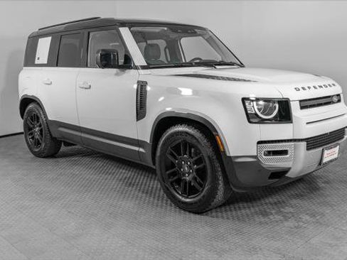 Used 2020 Land Rover Defender 110 S image 11