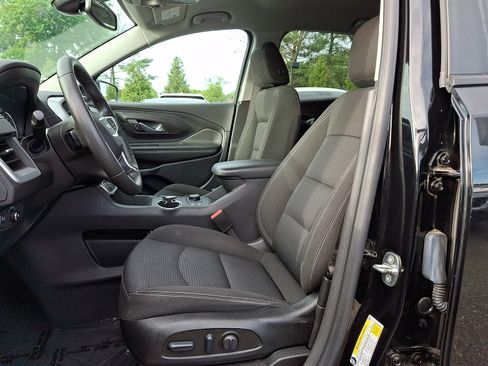 Used 2023 GMC Terrain SLE w/ Driver Convenience Package AWD/4WD image 14