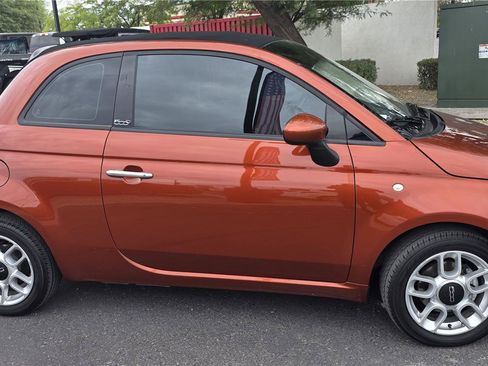 Used 2012 FIAT 500 Pop w/ Bose Premium Audio Pkg FWD image 4
