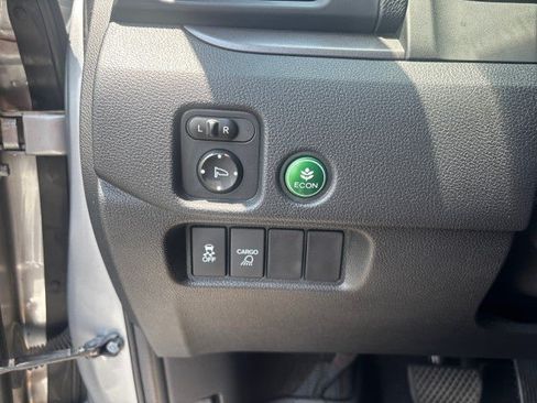 Used 2018 Honda Ridgeline RTL-T image 16
