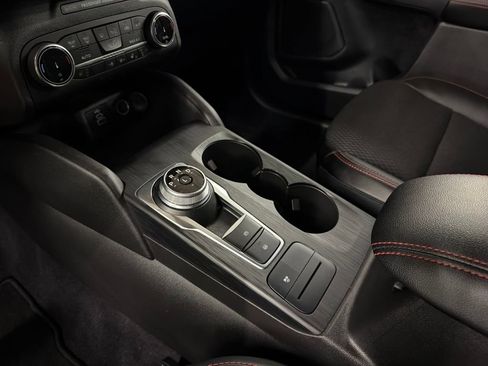 Used 2025 Ford Escape ST-Line Elite image 26