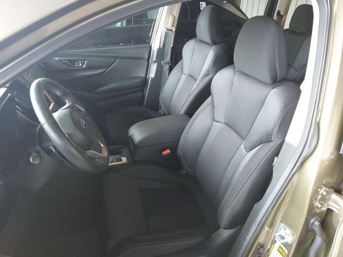 Certified 2024 Subaru Ascent Premium w/ Convenience Package AWD/4WD image 16