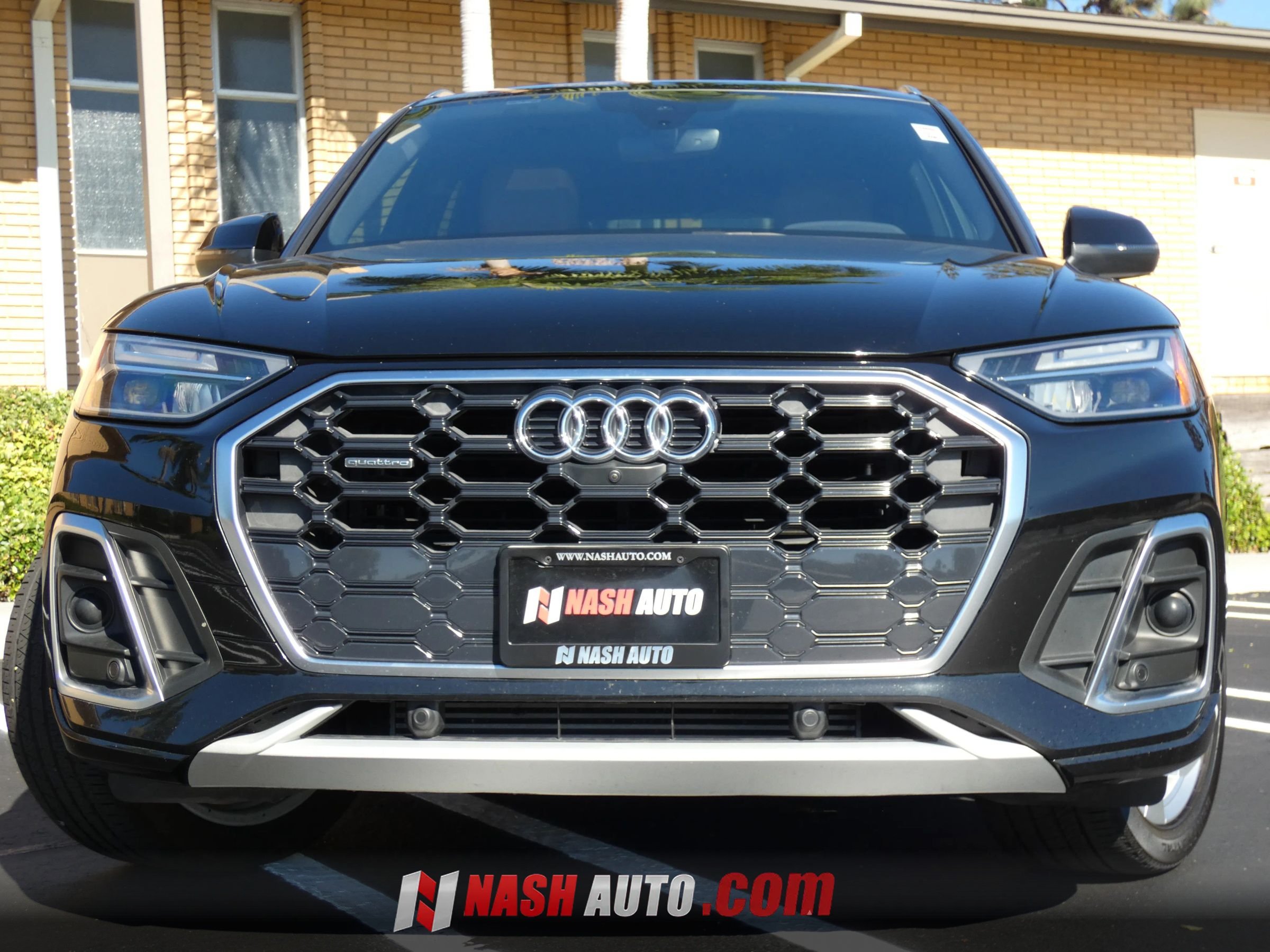 Used 2022 Audi Q5 2.0T Premium Plus w/ Premium Plus Package AWD/4WD image 18