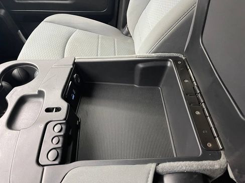 Used 2013 RAM 1500 Express AWD/4WD image 25
