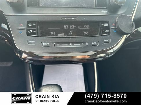 Used 2013 Toyota Avalon XLE Touring FWD image 23