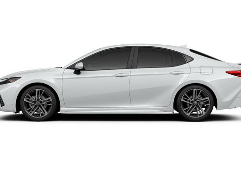New 2026 Toyota Camry Hybrid FWD image 42