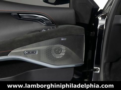 Used 2025 Lotus Emira RWD image 15