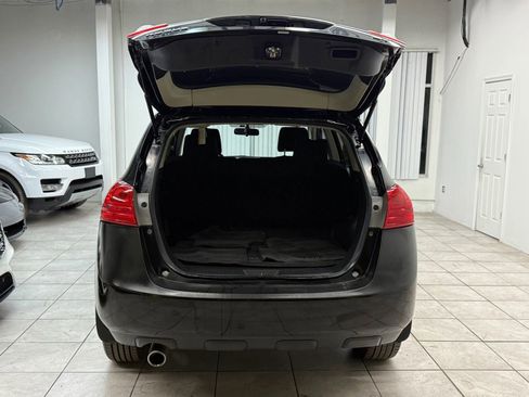 Used 2011 Nissan Rogue SV image 19