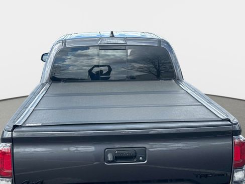 Used 2020 Toyota Tacoma TRD Pro image 12