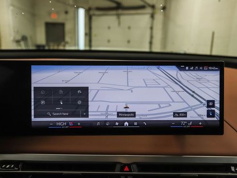 New 2026 BMW iX xDrive60 w/ M Sport Package AWD/4WD image 16