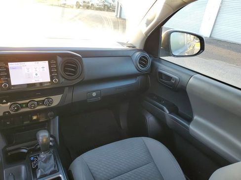Used 2021 Toyota Tacoma SR w/ SR Convenience Package image 14