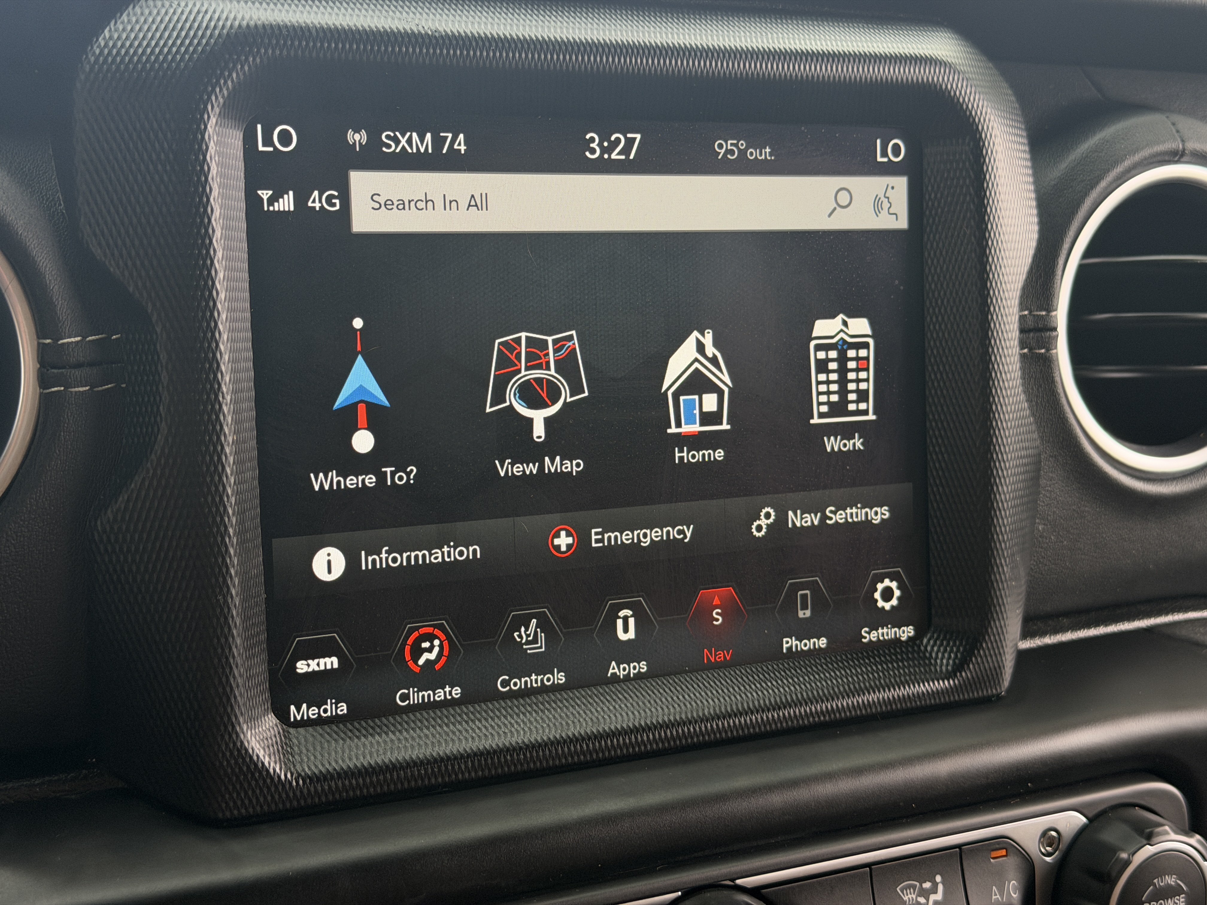 Used 2022 Jeep Wrangler Unlimited Sahara w/ Cold Weather Group AWD/4WD image 42