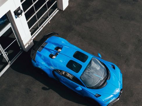 Used 2021 Bugatti Chiron Pur Sport image 48