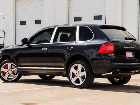 Used 2006 Porsche Cayenne Turbo S AWD/4WD image 3