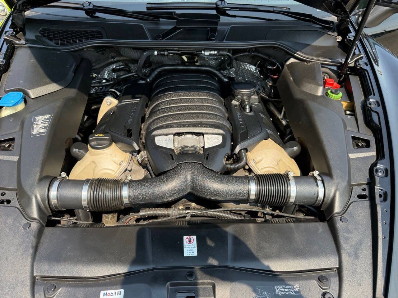 Used 2013 Porsche Cayenne GTS AWD/4WD image 15