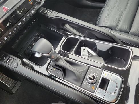 Certified 2025 Kia Telluride SX Prestige image 20