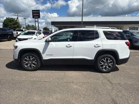 Used 2023 GMC Acadia SLT w/ Preferred Package AWD/4WD image 2