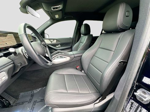 Used 2025 Mercedes-Benz GLS 450 4MATIC image 22