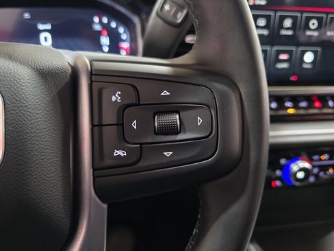 Used 2025 GMC Sierra 2500 SLT w/ SLT Premium Package image 27