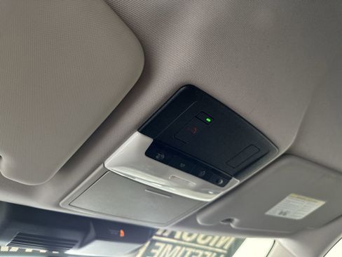 Used 2023 Mitsubishi Outlander ES image 26