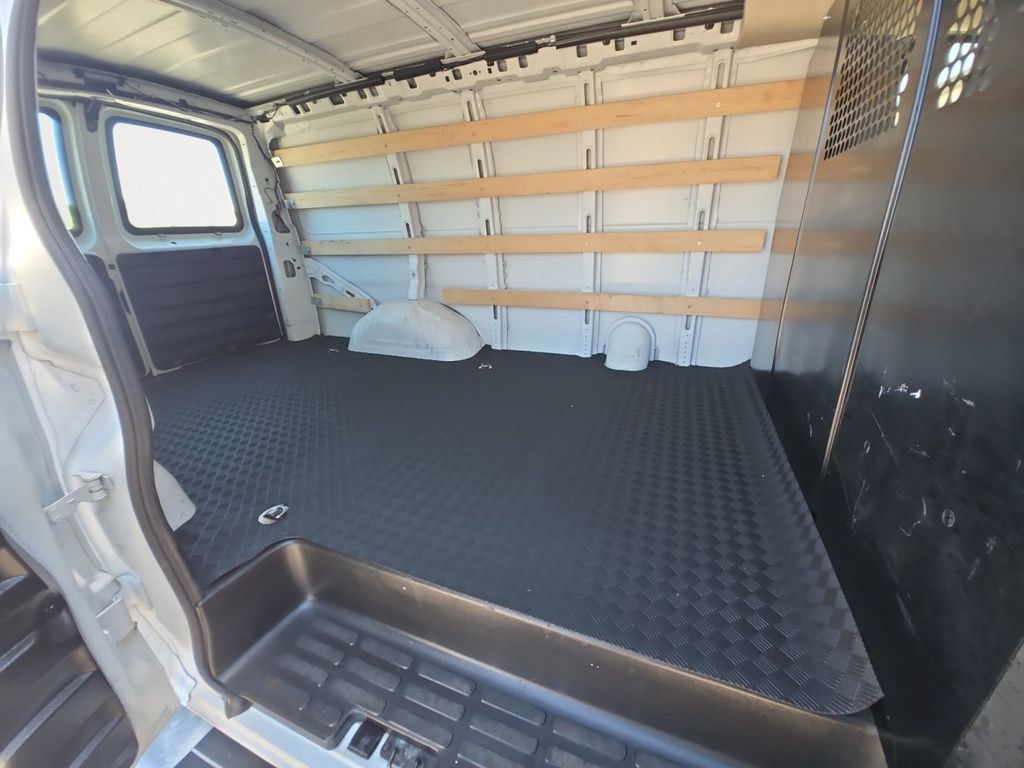 Used 2024 GMC Savana 2500 w/ Driver Convenience Package RWD image 14