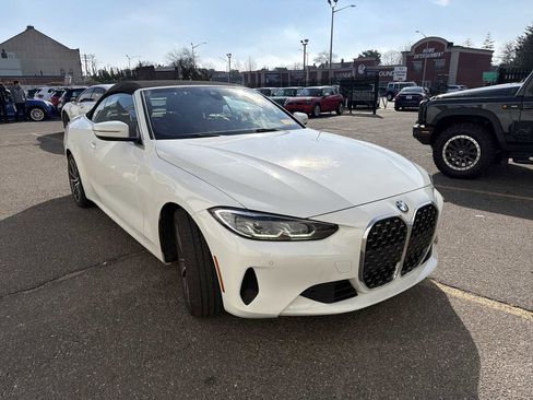 Used 2023 BMW 430i xDrive Convertible w/ Premium Package image 2