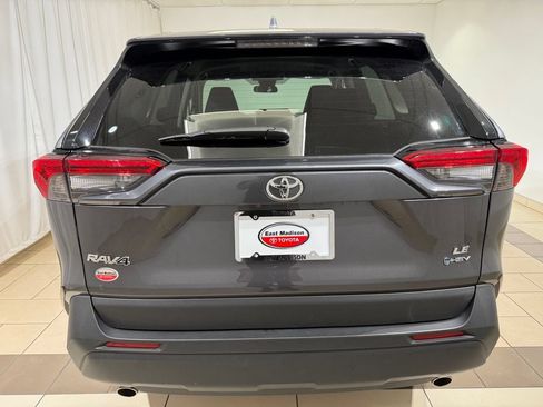 Certified 2025 Toyota RAV4 LE AWD/4WD image 4