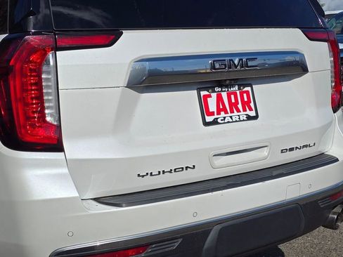 Used 2021 GMC Yukon Denali w/ Advanced Technology Package image 13