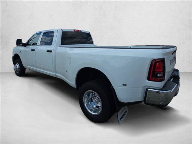 Used 2026 RAM 3500 Tradesman w/ Chrome Appearance Group A AWD/4WD image 7