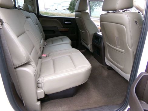 Used 2015 GMC Sierra 2500 SLT w/ Duramax Plus Package image 14